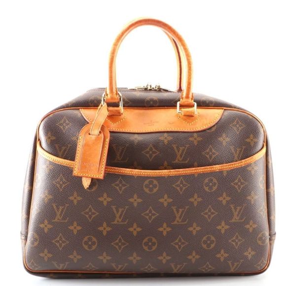 Louis Vuitton Deauville Travel Bag in Monogram Canvas and Vachetta Leather - Picture 1 of 13